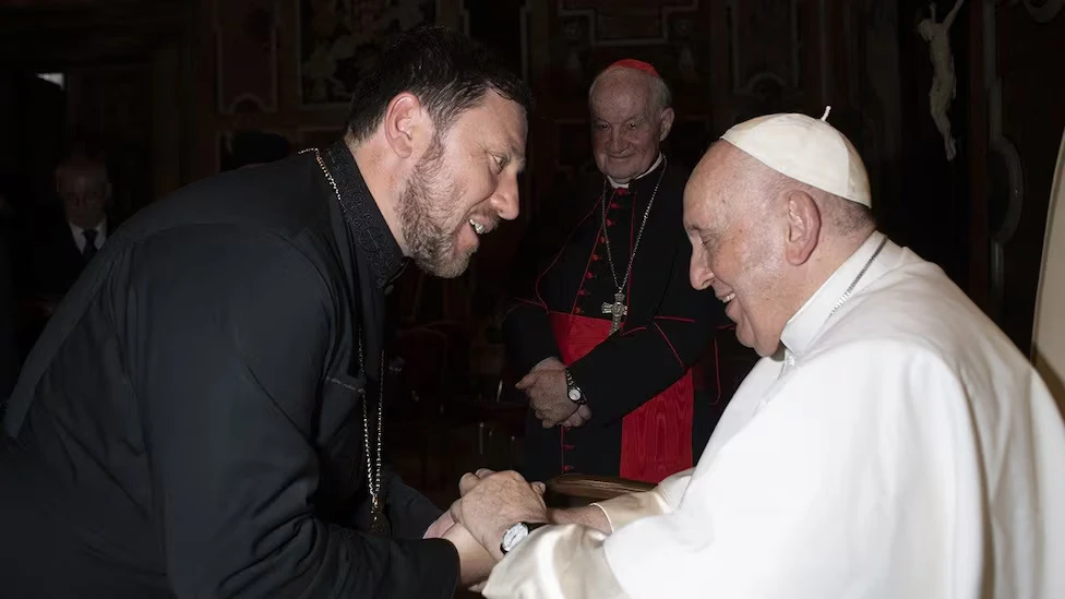Él es Mykola Buchok, el cardenal más joven en participar en el cónclave para elegir al nuevo Papa 1 cardenal-papa-Francisco