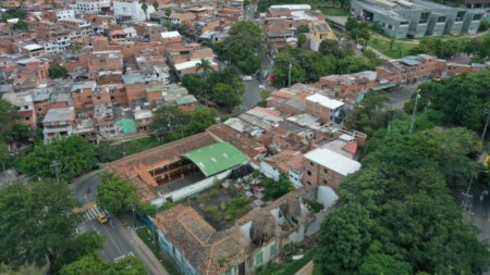 escuelas-inteligentes-proyecto-megacolegios-medellin