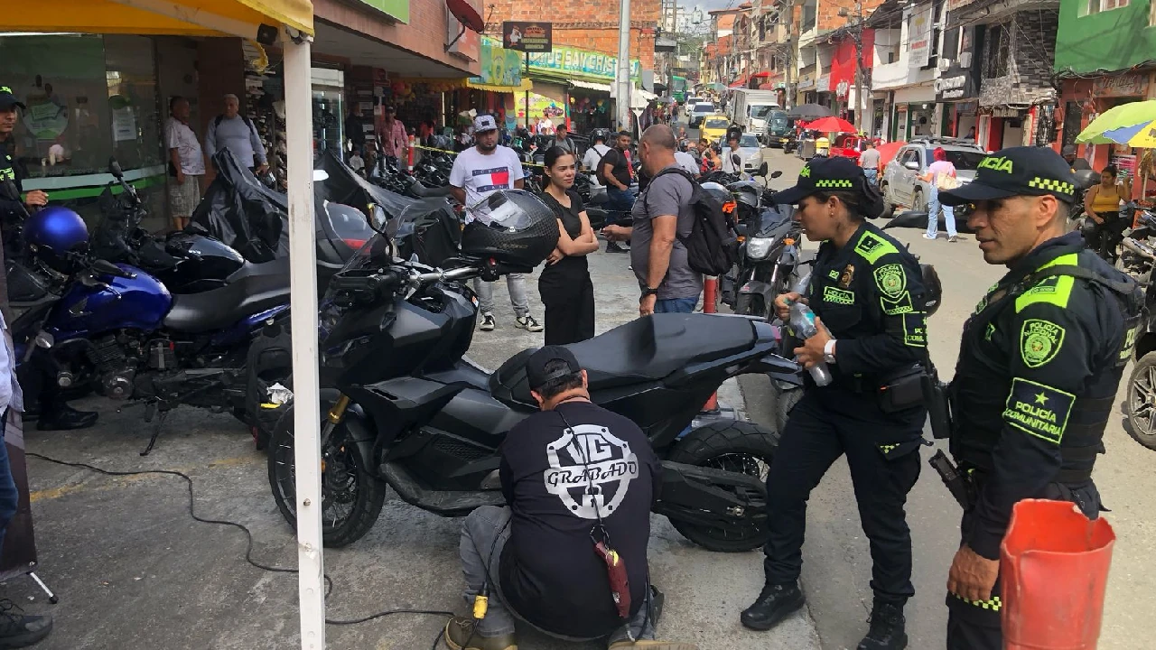 marcacion-gratis-motos-sancristobal-campaña-prevencion-hurto3