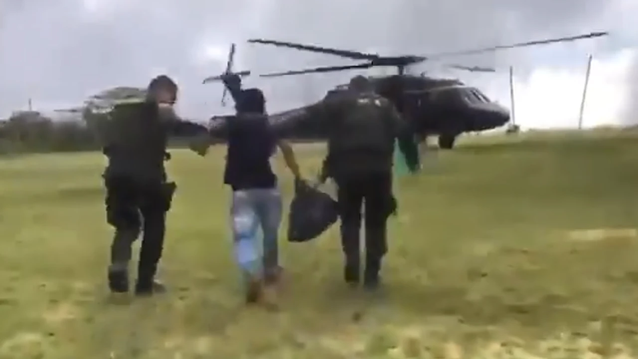 Un niño que fue reclutado por las Farc a los 10 años, abandonó las armas y se entregó a las autoridades de Nariño menor-reclutado-farc-se-entrego-autoridades-nariño-colombia