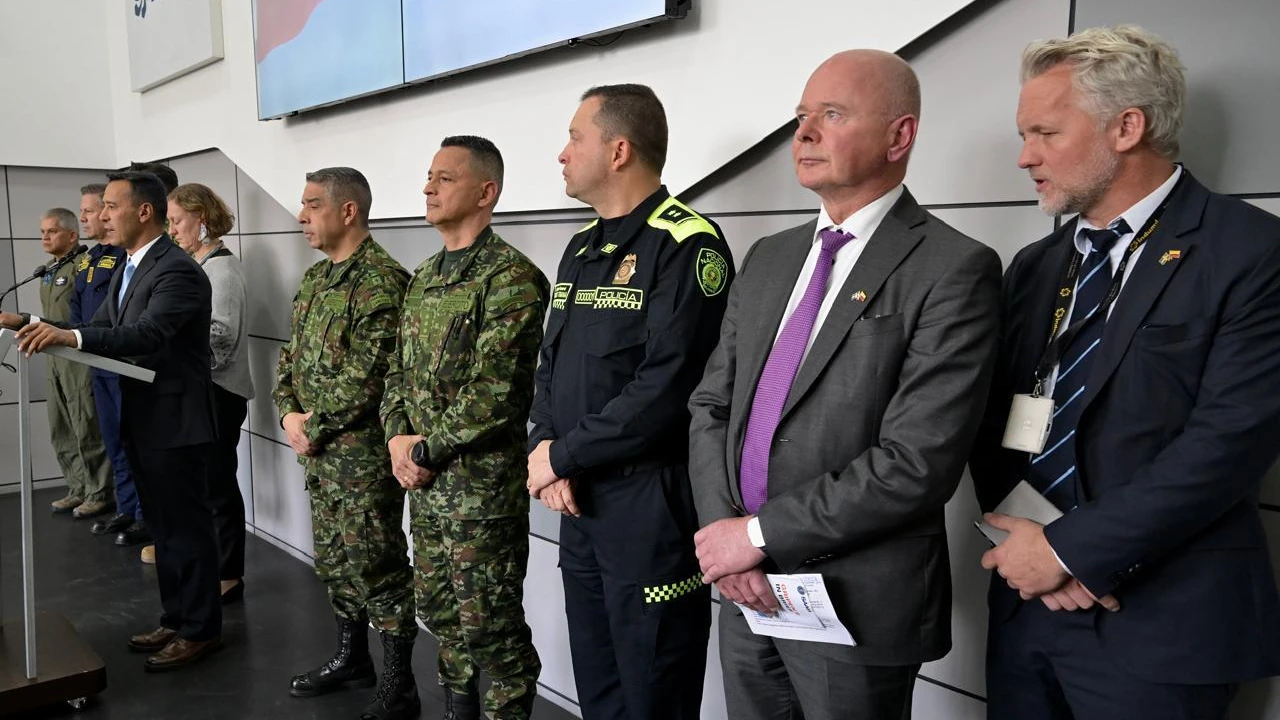 nueva-flota-aviones-fuerzas-militares-colombia-adquision-suecia1