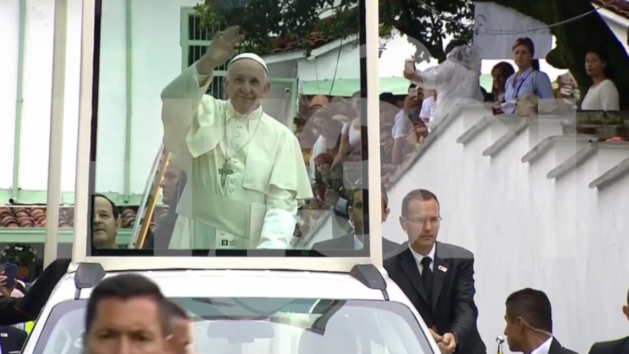 papa-Francisco-Medellín-3