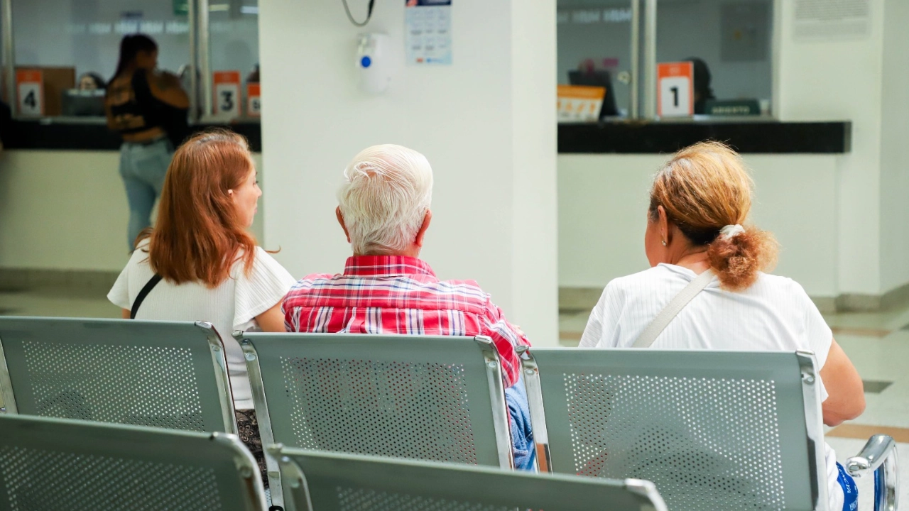 Medellín da ejemplo nacional en atención a pacientes con párkinson parkinson