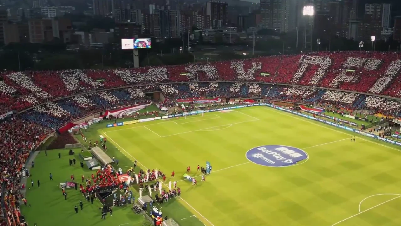 tribuna-norte-cerrada-partido-medellin-oncecaldas-abonados