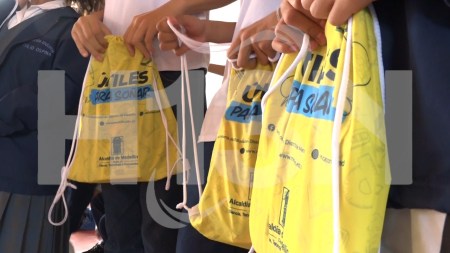 "Útiles para Soñar": una campaña que ha entregado útiles escolares a más de 2.700 estudiantes de Medellín