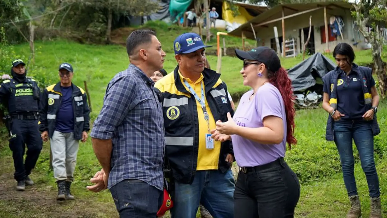 Alcaldía de Bello coordina acciones para mitigar afectaciones por lluvias torrenciales