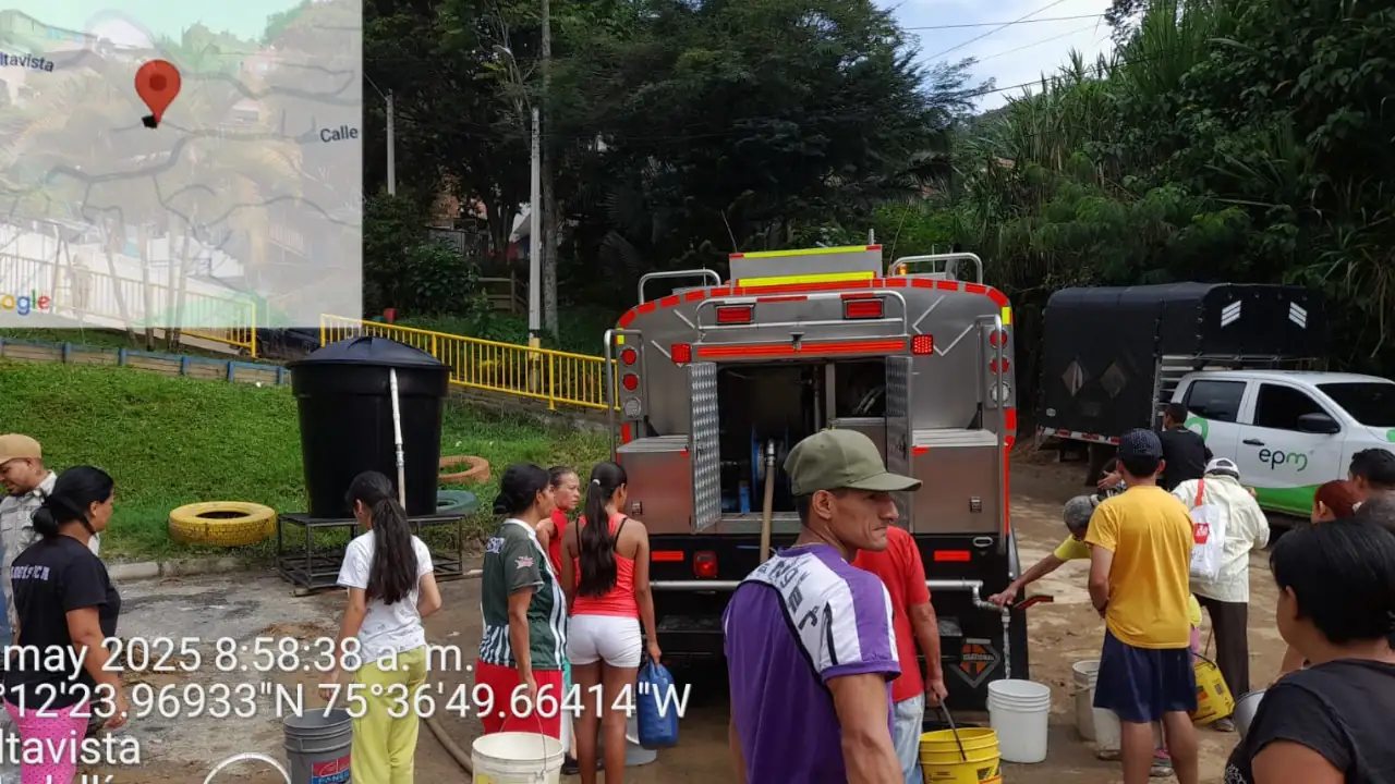 Cerca de 4.100 personas reciben agua potable por carrotanques en Altavista y Aguas Frías 1 Cerca de 4.100 personas reciben agua potable por carrotanques en Altavista y Aguas Frías