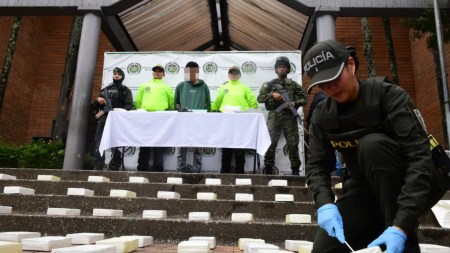 Policía y Ejército encuentran y destruyen un laboratorio de cocaína en Girardota