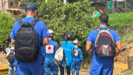 atencion-salud-medicamentos-altavista-familias-hogares