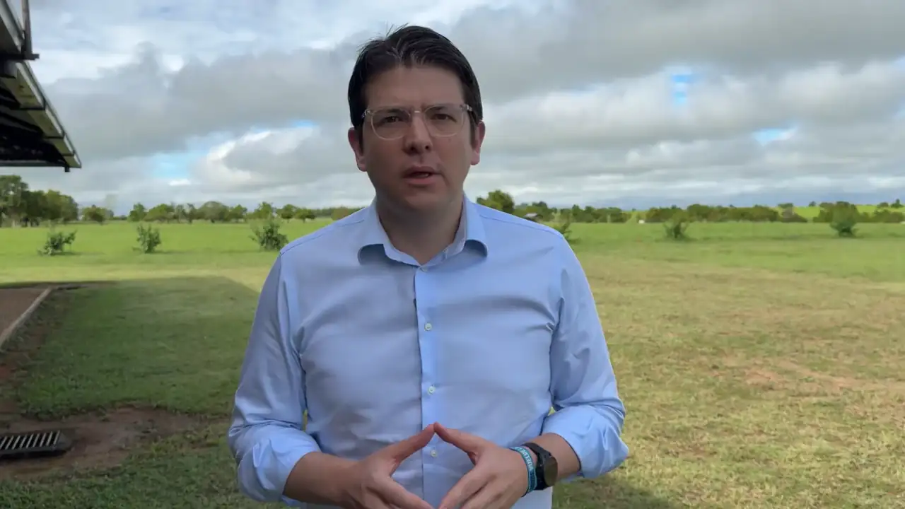 El senador Miguel Uribe rechaza nuevamente la consulta de Petro y advierte sobre posible derroche de recursos
