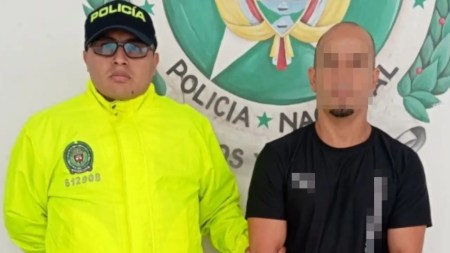 Fue enviado a la cárcel un entrenador de natación en Medellín por presunto abuso a tres menores