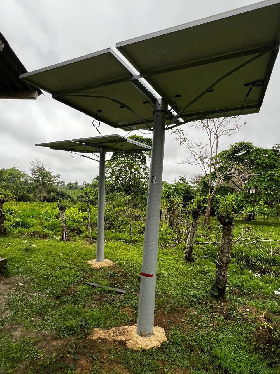 ¡Qué bien! 582 familias de 28 municipios de Antioquia contarán con luz gracias a la instalación de paneles solares 1 Paneles solares 1