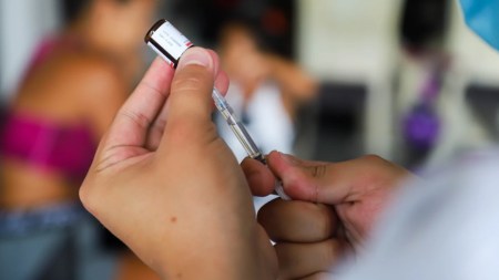 jornada-Vacunación-Difteria-tetanos-tosferina-polio-refuerzo-medellin