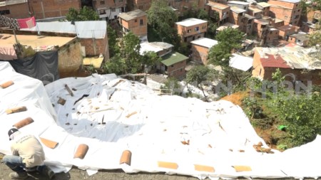 Familias evacuadas por emergencia en Villatina están a salvo y reciben alojamiento en hoteles Villatina 23 mayo