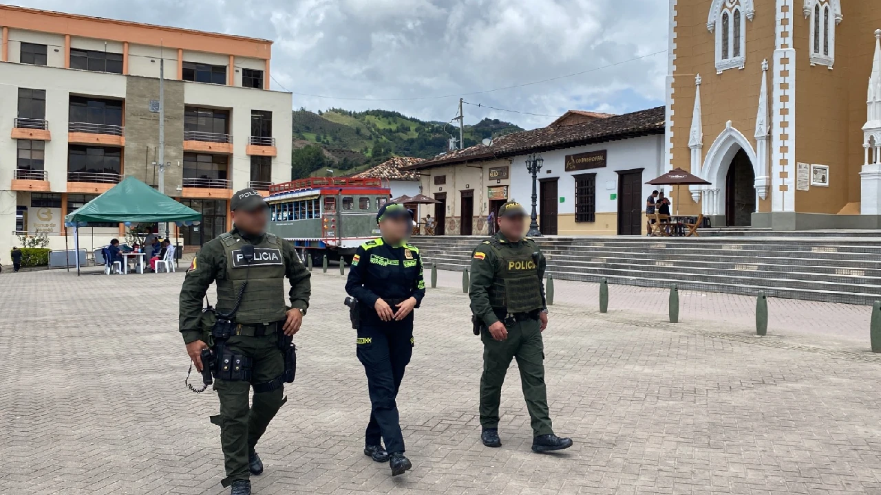 abejorral-decreta-toque-queda-restriccion-parrillero-acontecimeintos-orden-publico2