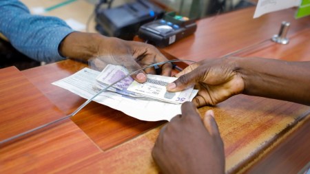 Inicia en Antioquia el pago del primer ciclo de Devolución del IVA y Renta Ciudadana: más de 44 mil hogares beneficiados Pago-IVA-Renta Ciudadana