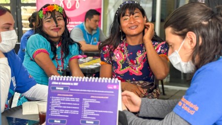 atencion-etnica-familias-indigenas-afrodescendientes-medellin1