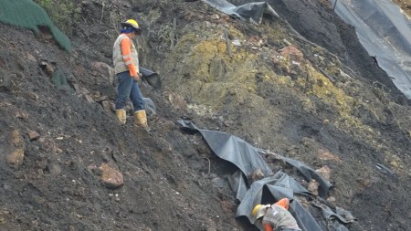 Riesgo en la Variante Caldas, alcaldes piden ayuda al Gobierno Petro Riesgo en la Variante Caldas, alcaldes piden ayuda al Gobierno Petro