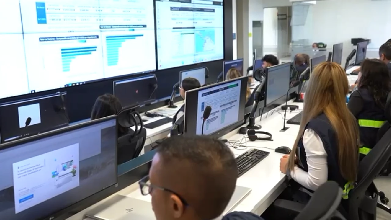 DIAN refuerza vigilancia con facturación electrónica en el Día de la Madre en más de 120 mil comercios 3 dian-facturacion-electronica-dia-madre-vigilancia-establecimientos1