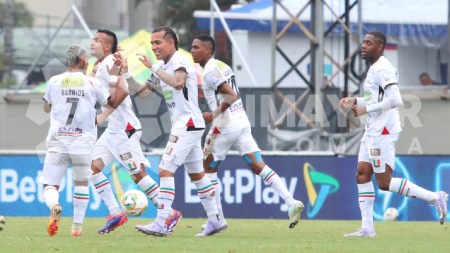 envigado-perdio-en-polideportivo-once-caldas-dayro-gol3