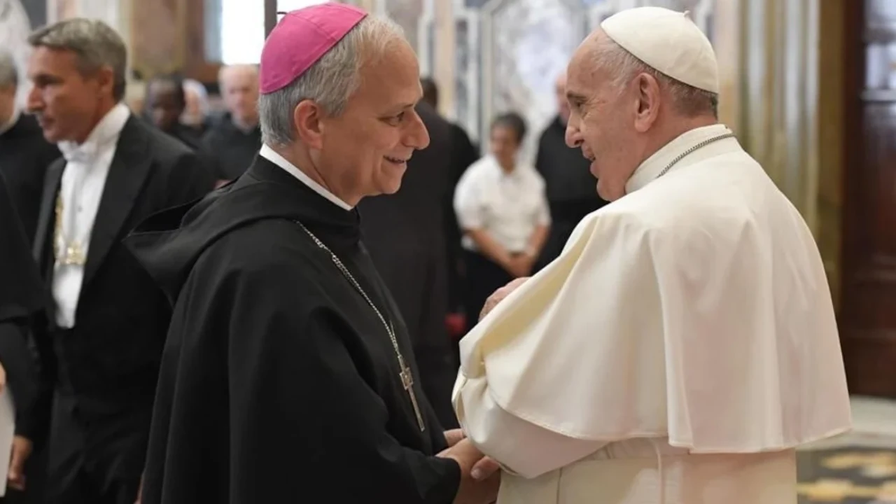 ¡Habemus Papam! Con emoción y fe, Roma presenta al nuevo líder de la iglesia católica, conózcalo 1 leon14