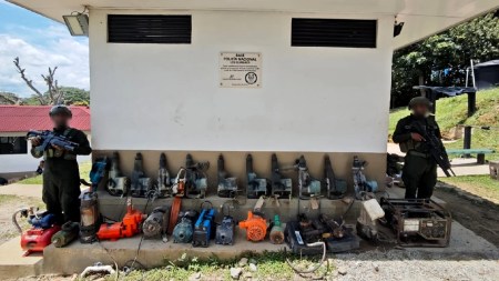 mineria-ilegal-segovia-desmantelan-dos-unidades-incautan-instrumentos1