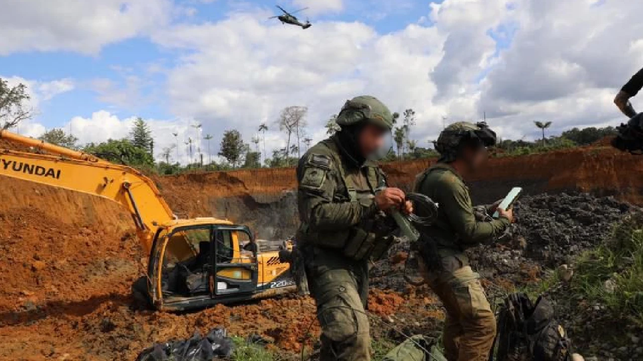 nueva-estrategia-mindefensa-combatir-mineria-ilegal-colombia3