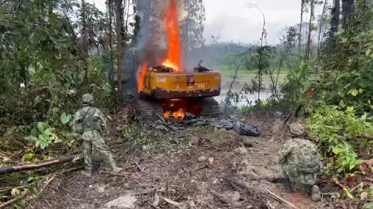 nueva-estrategia-mindefensa-combatir-mineria-ilegal-colombia5