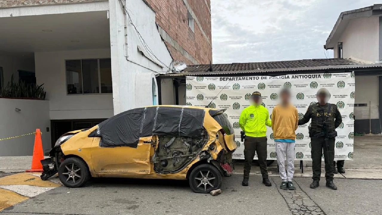Persecución en San Pedro de los Milagros tras robo y destrucción de un taxi terminó con captura 2 robo-taxi-perseucion-captura-sanpedrodelosmilagros2