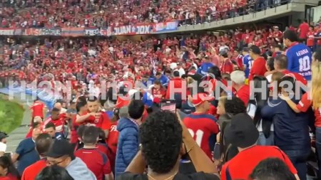 Algunos hinchas quisieron armar bochinche cuando terminó el partido entre el DIM y Santa Fe
