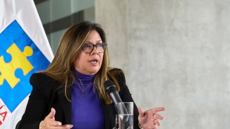 La fiscal Luz Adriana Camargo se pronunció tras la orden de captura internacional emitida por Guatemala