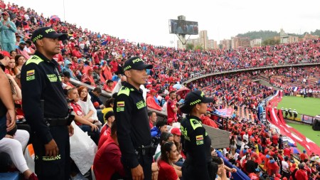 Medellín prepara medidas de seguridad para garantizar una final tranquila entre el DIM y Santa Fe Medellín prepara medidas de seguridad para garantizar una final tranquila entre el DIM y Santa Fe