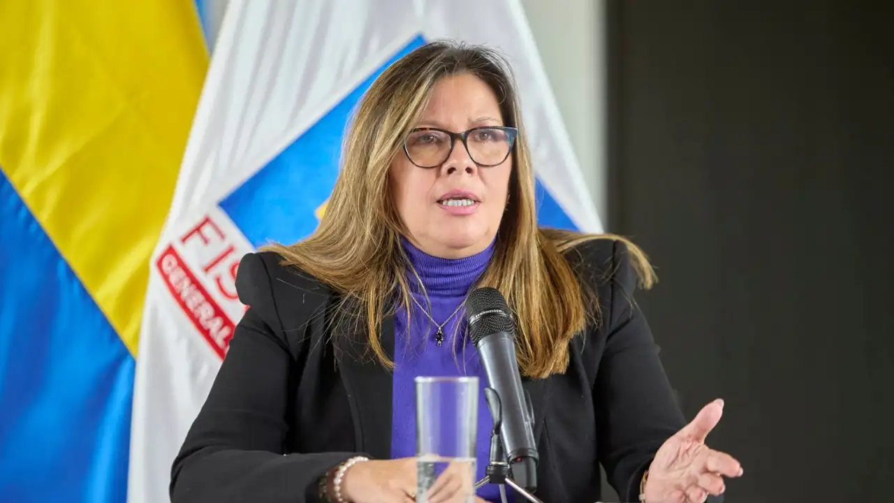 La fiscal Luz Adriana Camargo se pronunció tras la orden de captura internacional emitida por Guatemala