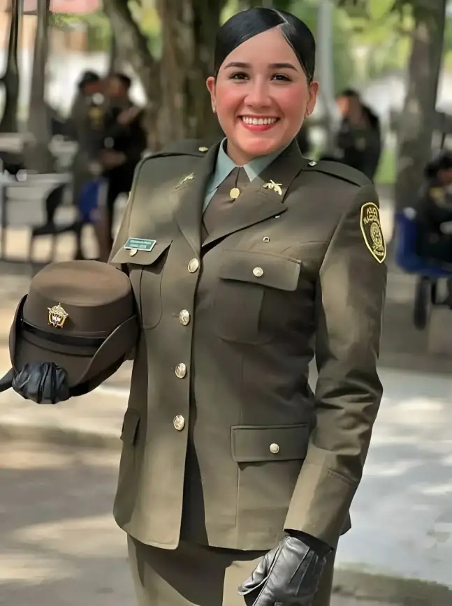 Policía Antioquia despide a María Alejandra Vieda en ceremonia de honor