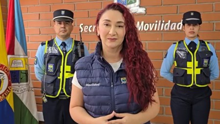 Agredieron a agente de tránsito en Bello durante procedimiento y la alcaldía responde con acciones legales Agredieron a agente de tránsito en Bello durante procedimiento y la alcaldía responde con acciones legales