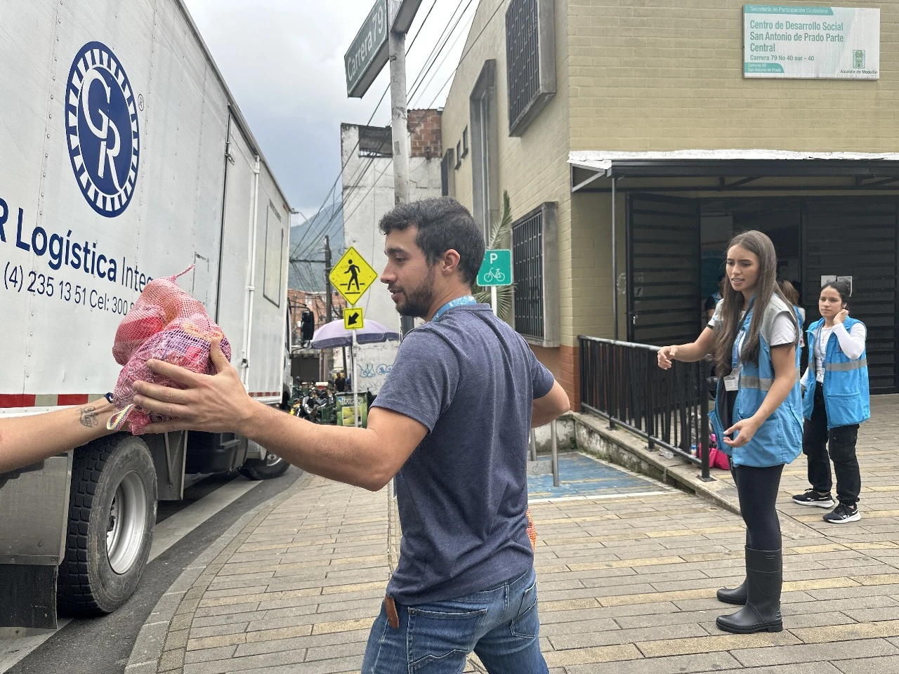 Ayudas lluvias Medellin