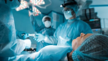 Fallo de Tribunal Superior de Medellín ordena a la Sociedad Colombiana de Cirugía Plástica en retractarse frente a comentario frente a otro médico Fallo de Tribunal Superior de Medellín ordena a la Sociedad Colombiana de Cirugía Plástica en retractarse frente a comentario