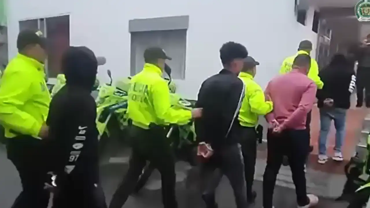 Capturan presuntos traficantes de migrantes que operaban desde Venezuela y Ecuador hasta el Urabá antioqueño