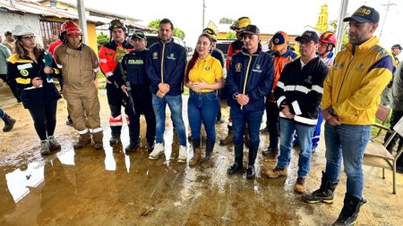 Más de 80 personas resultaron damnificadas tras emergencias reportadas en los límites entre Medellín y Bello DAGRD-emergencia-damnificados-bello-medellin-el-pinar