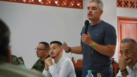 Gobernador de Antioquia anunció millonaria recompensa por alias “Fantasma”, presunto cabecilla del ‘Clan del Golfo’ Gobernador de Antioquia anunció millonaria recompensa por alias “Fantasma”, presunto cabecilla del ‘Clan del Golfo’