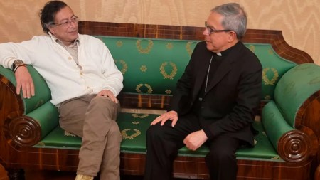 Gobierno, Congreso y la Iglesia se unen para bajar las tensiones políticas en Colombia Iglesia Y Gobierno