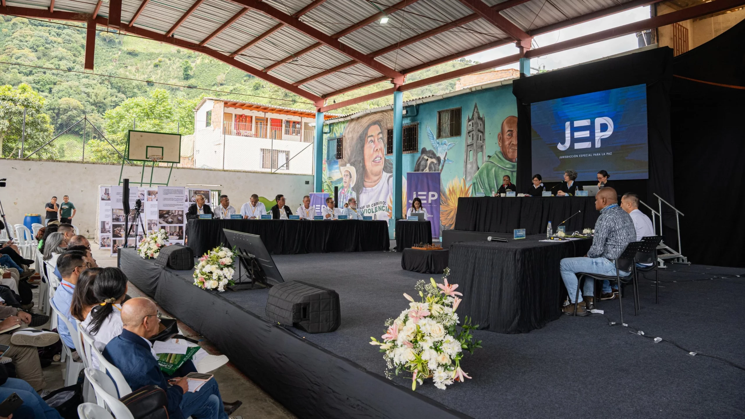 “No pensaba en el dolor de las víctimas”: exjefes del Bloque Noroccidental Farc reconocen crímenes ante víctimas 3 JEP-audiencia-Caicedo-1