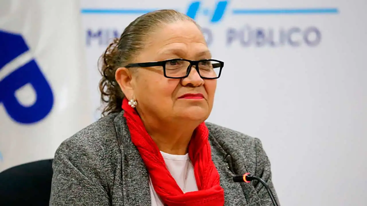 Petro prohíbe ingreso a la Fiscal de Guatemala