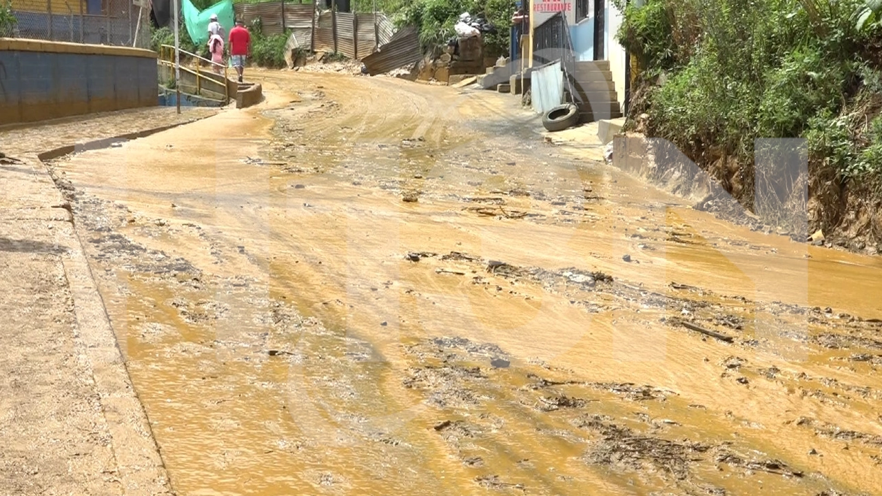 Fotos | Así está Santo Domingo tras deslizamiento de tierra en los límites de Bello