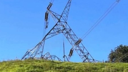 Ataque contra torre de energía en San Roque: hallaron otro artefacto pero no alcanzó a ser activado Torre-energía-San-Roque-ataque