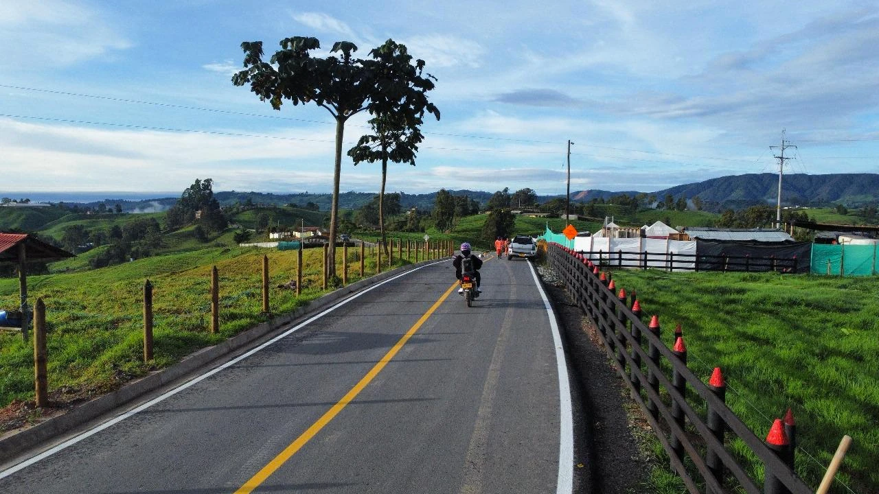 Vias-de-Antioquia-movilidad