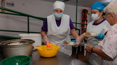 alimentacion-adultos-mayores-vulnerabilidad-laceja