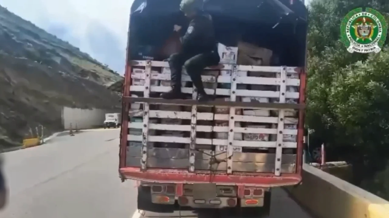 ¡Increíble! Iban a utilizar el municipio de Valdivia como centro de distribución de arsenal de guerra incautado 1 armamento-incautado-boyaca-ingresaria-valdivia-llegar-monteria4