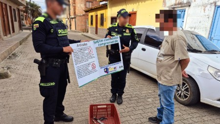 campaña-desarme-laceja-policia-nacional