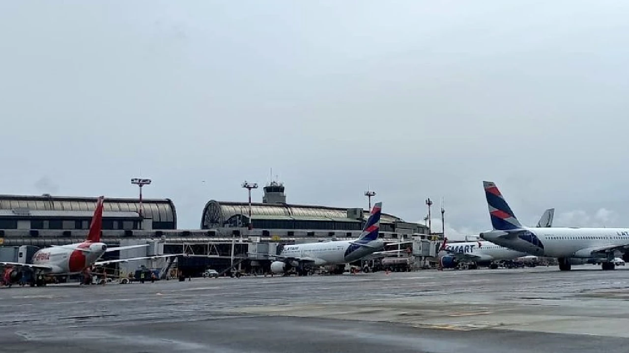 cierres-parciales-aeropurto-rionegro-feria-aeronatica-internacional2